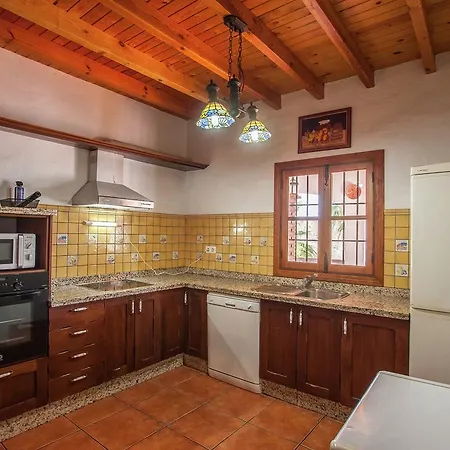 Дом отдыха Casa Poniente *
