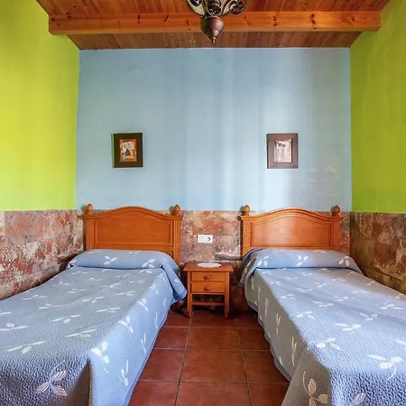 Casa Poniente * Альмачар
